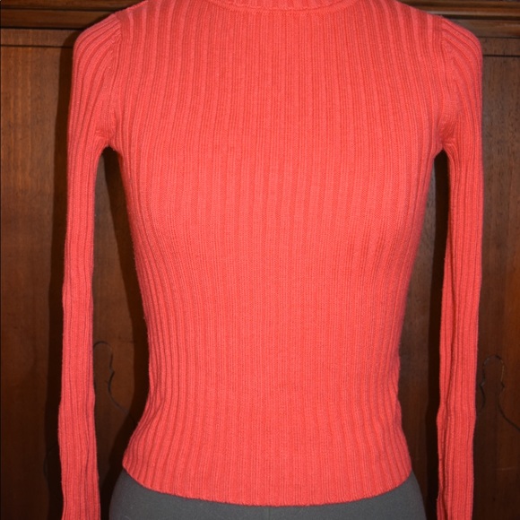 Sweater - Picture 4 of 4